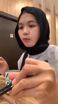 Makan Terus 😃
