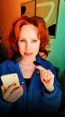 Hair on screen 
