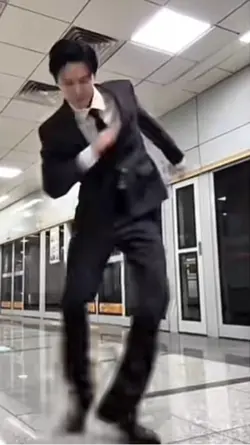 Velocity spray