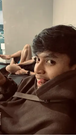 1 FOTO ESTETIK KECE