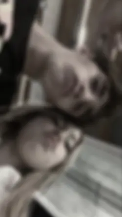 versi blurr