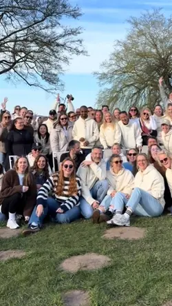 Corporate team build