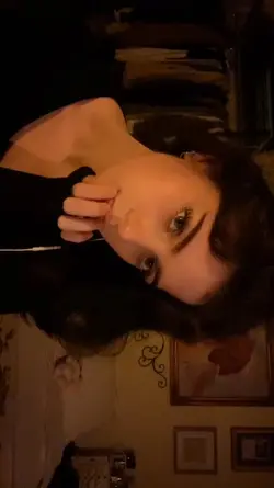 Ana Al Ghaltan