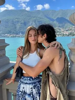 Fake boyfriend