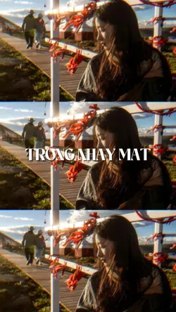 trong nháy mắt