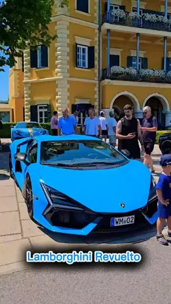 Lamborghini Revuelto