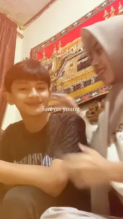 Forever younh slowmo