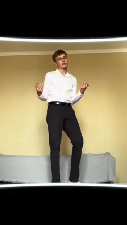 SLOWMO DANCE