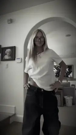 mom.
