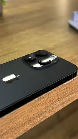 IPHONE VIRAL