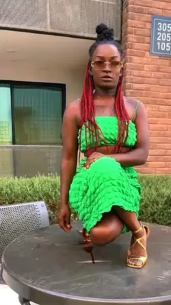 Nicki Minaj Pose