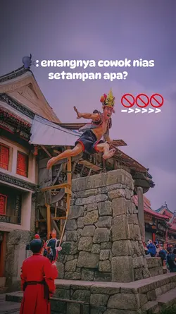cowok nias tampan
