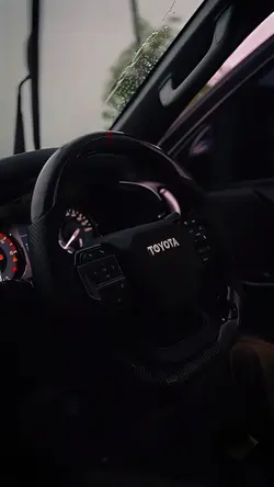 Carro Reels Hilux