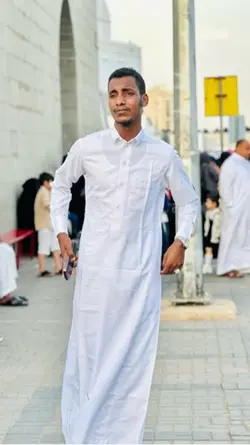 قوم لي فوق يا لعيب ا