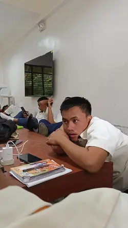 PAPA JAY R