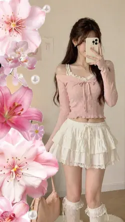 trend flower aesthet