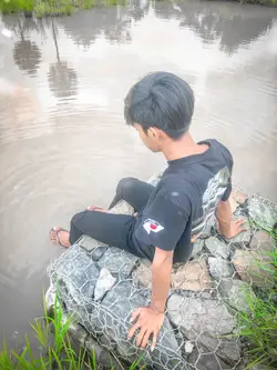 alone 