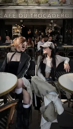 Con gái là phải điệu