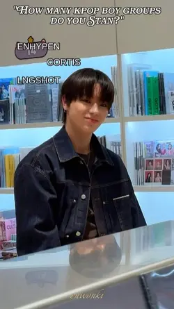 How many kpop groups