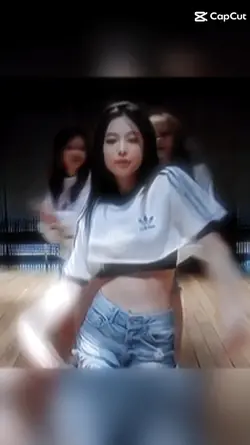 JENNIE