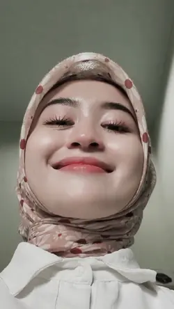 Slowmo senyuman