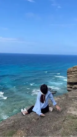 VIDEO RANDOM AUGUST