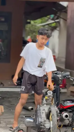 3 KLIP BLUR KECE