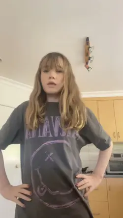 Blurry face 