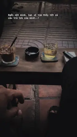CAPTION - MÀU 