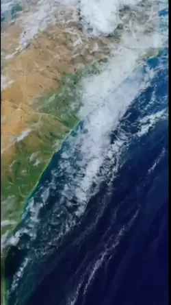 Zoom Earth x Pantai 