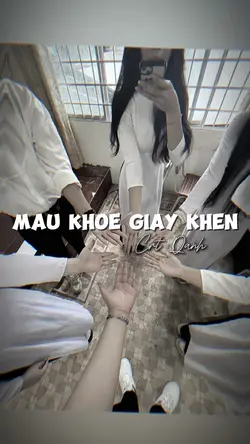 Mẫu khoe giấy khen