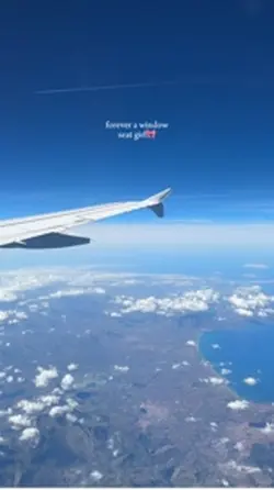 Window seat girly