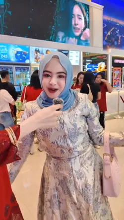 meme opening