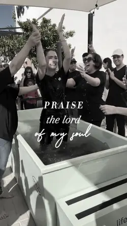 Praise the lord 
