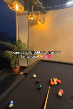 Kamay sa dibdib 
