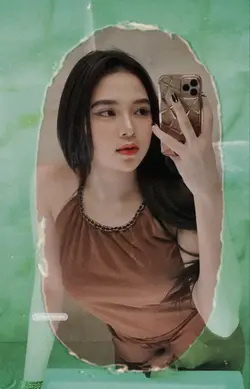 gelas yang retak 