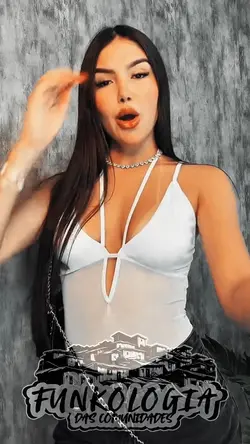 EM ALTA🔥