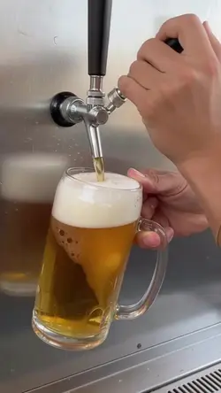 Foam & Beats: Beer Pour Montage