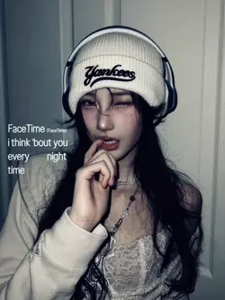 FaceTime_LNGSHOT