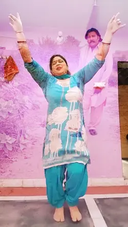 5:00 baje Delhi toda