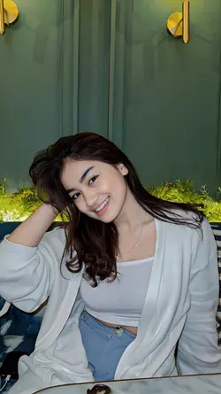 liat ade nona