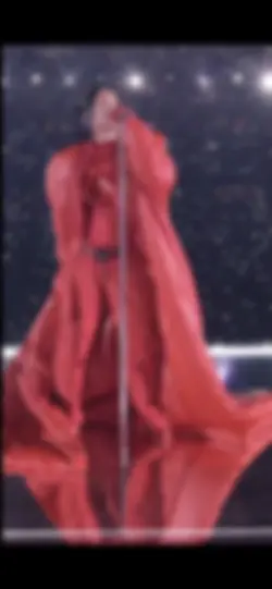 QUEEN RIHANNA 🥹😍