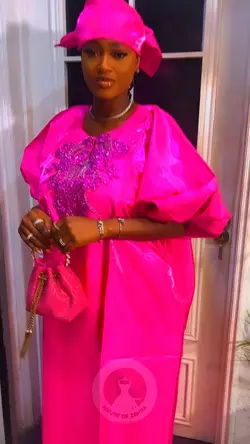 Pink dres
