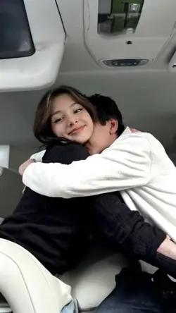 HUG TREND AI