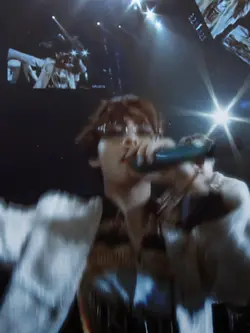 zoom + shake & blur