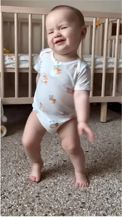Ai Sway Baby Dancing