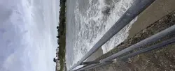 Choppy sea 