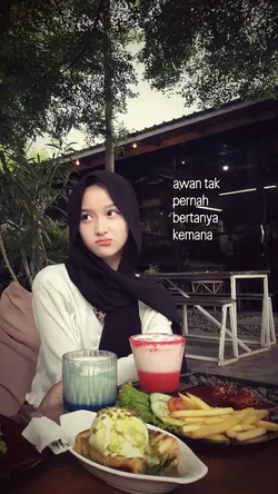 awan tak bertanya