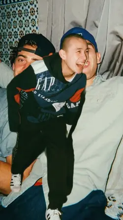 Cutout Photo Puzzle