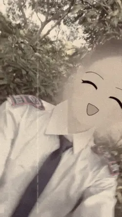 -FaceHide Slowmotion
